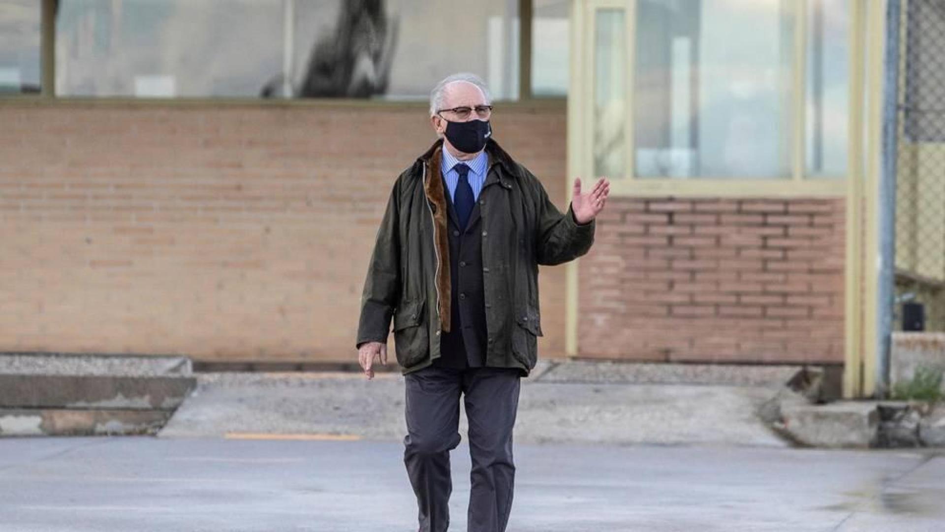 Rato sale de prisión tras obtener el tercer grado bajo control telemático