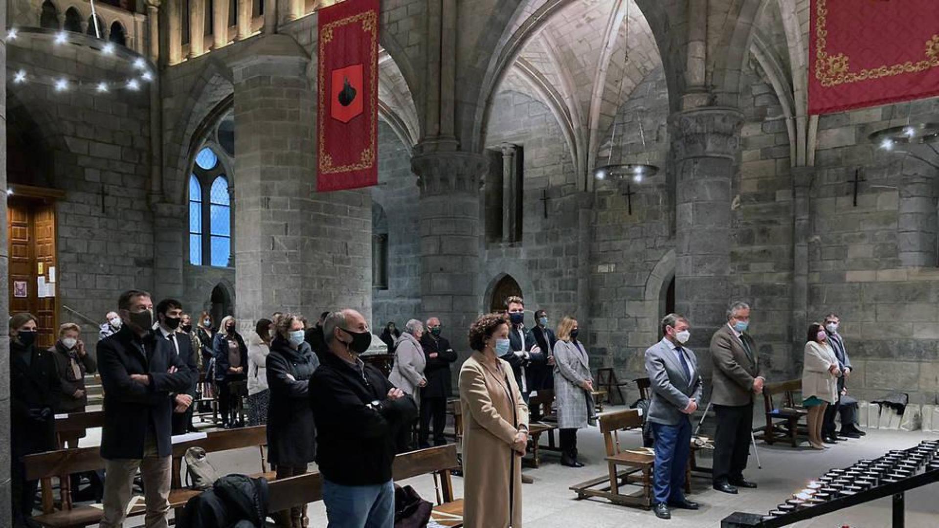 Un momento del homenaje en Roncesvalles.