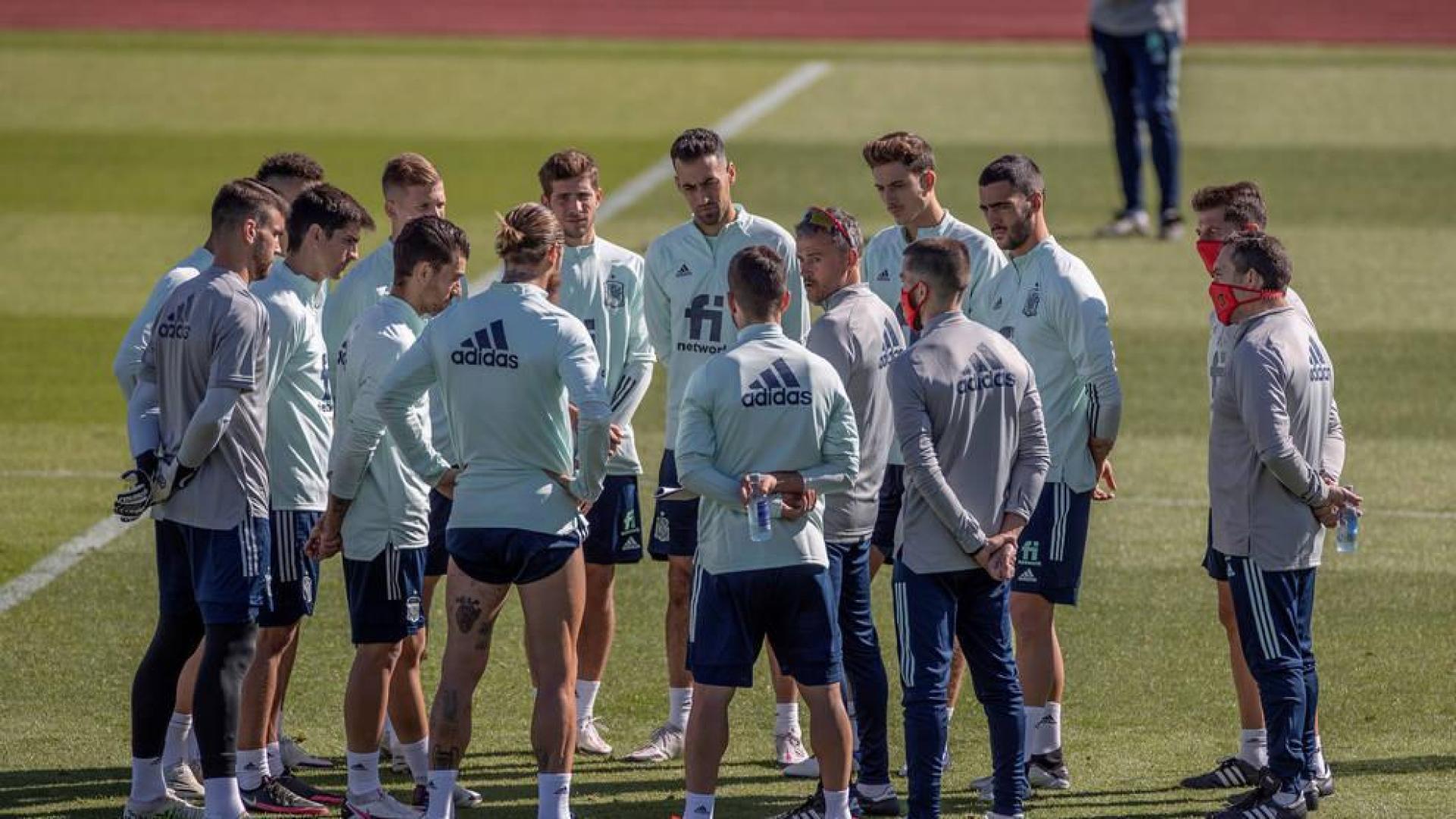 Luis Enrique: "El objetivo es hacer las cosas como bloque mejor que Portugal"