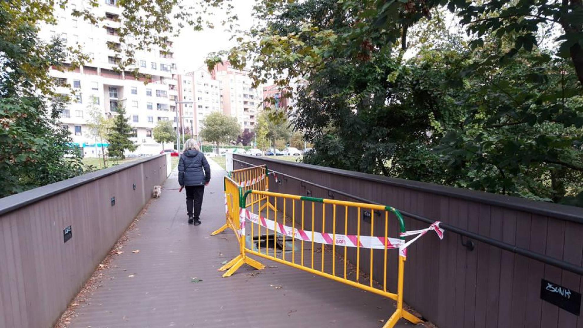 Siguen sin llegar las tablas para la pasarela peatonal del río Sadar