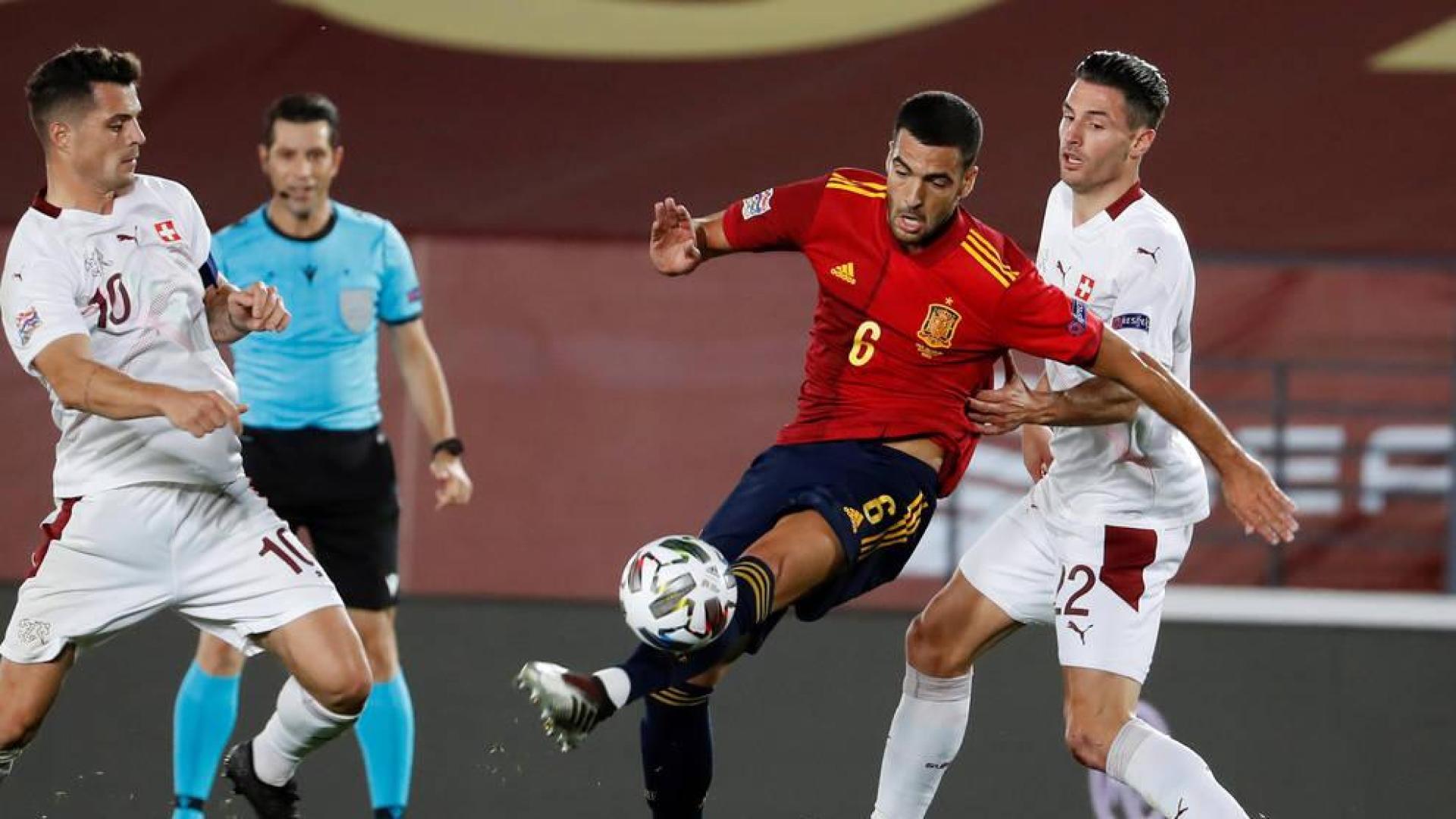 España gana pero no enamora