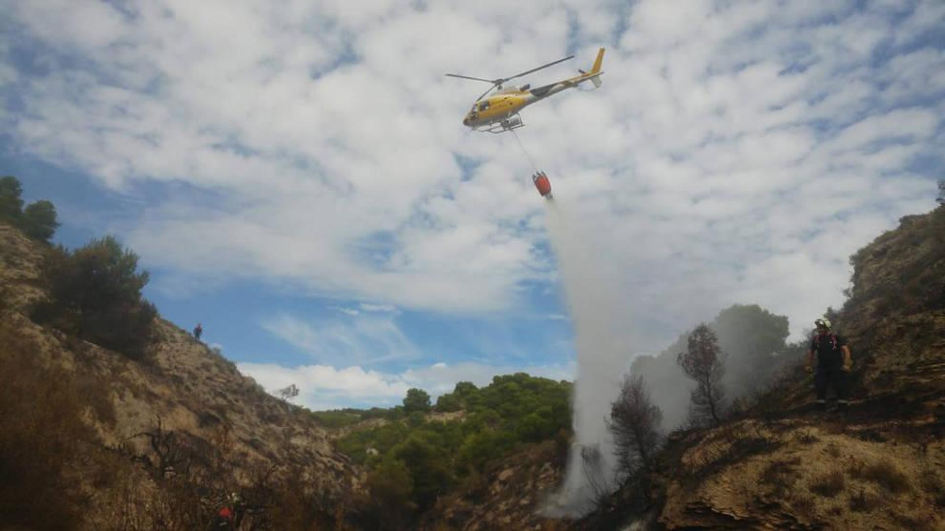 Extinguido un incendio de vegetación en Valtierra