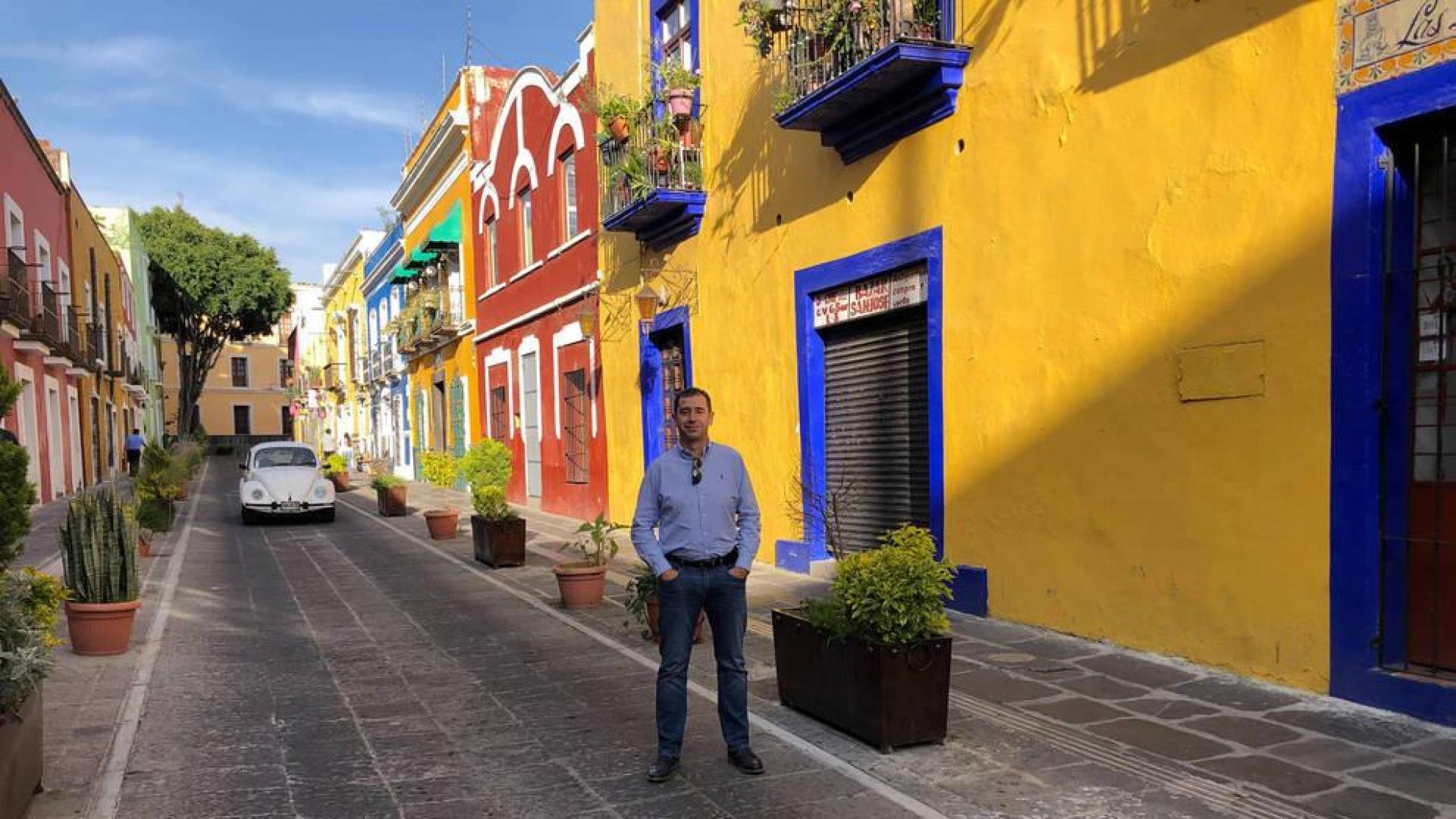 El navarro Javier Urabayen, director de calidad en VW en Puebla (México)