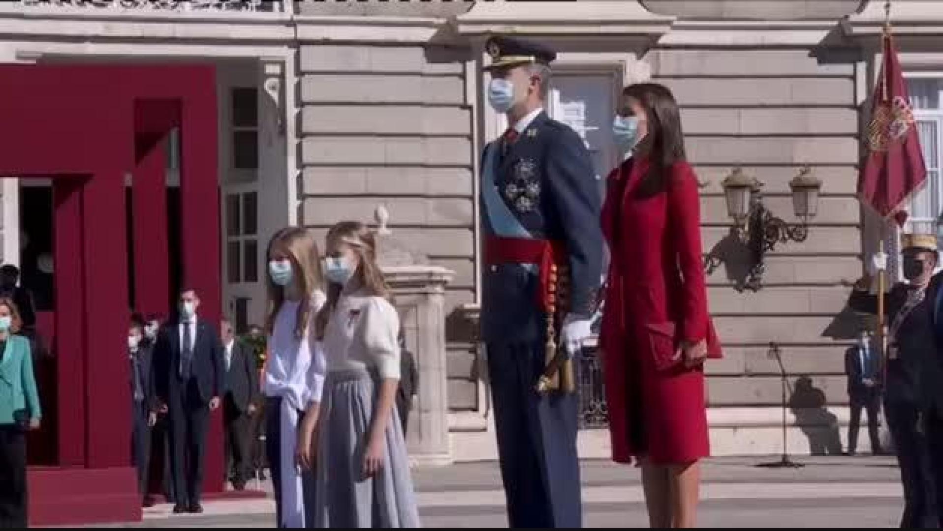 Los reyes presiden un atípico 12-O