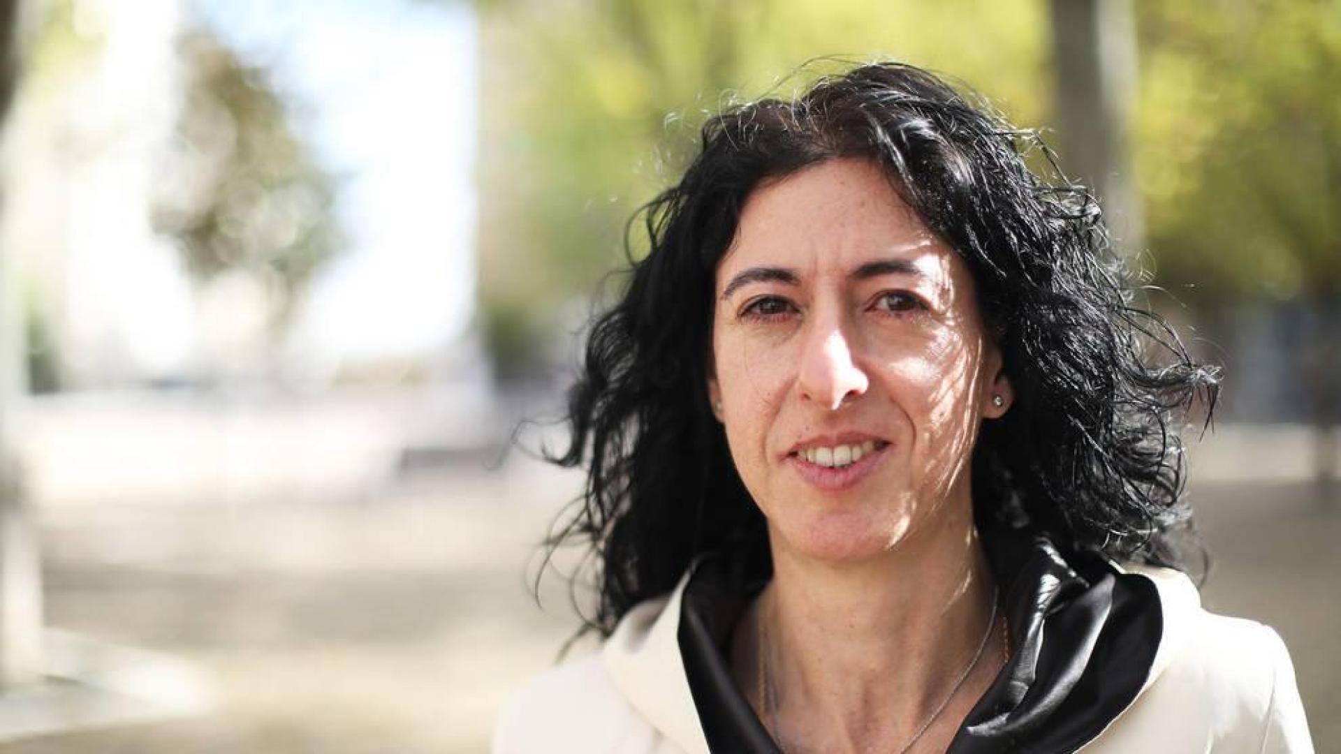 Begoña Pro novela los años del siglo XIII en los que Navarra y Francia compartieron reyes