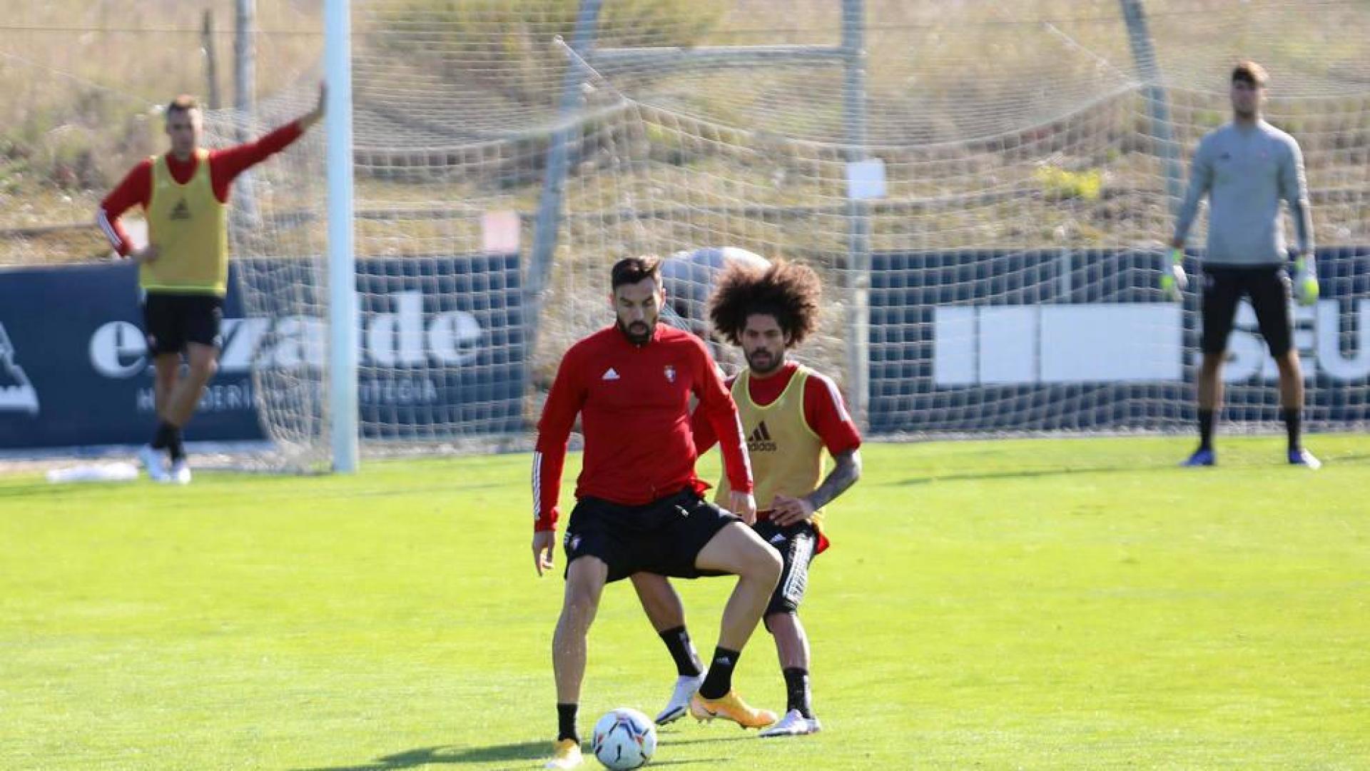 Aridane y David apuntan a titulares en Ipurua