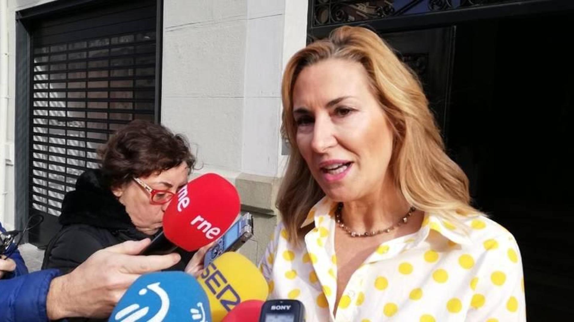 Beltrán acusa a Ábalos de "traicionar a su país" y reclama a Sánchez su cese