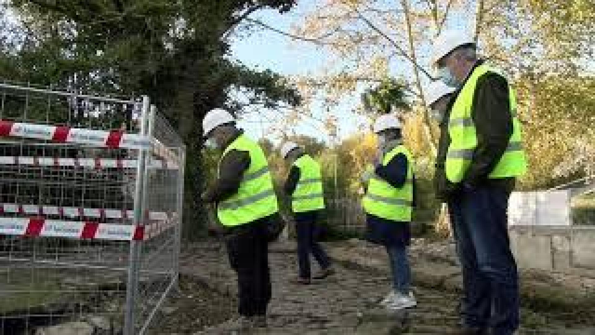 Vídeo del pozo que han dejado al descubierto las obras del parque Txantrea Sur