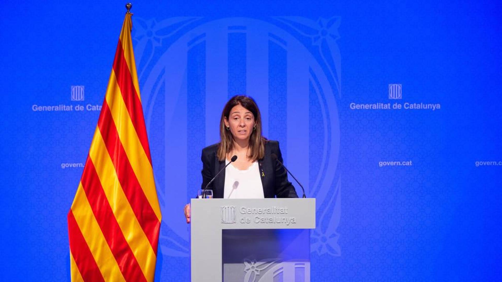 La portavoz del Govern, Meritxell Budó, traslada la petición del gobierno catalán de liberar a los presos o al menos trasladarlos a cárceles catalanas.