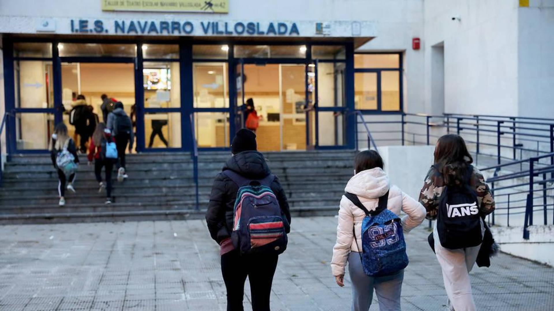 La pandemia llena de abrigos las aulas