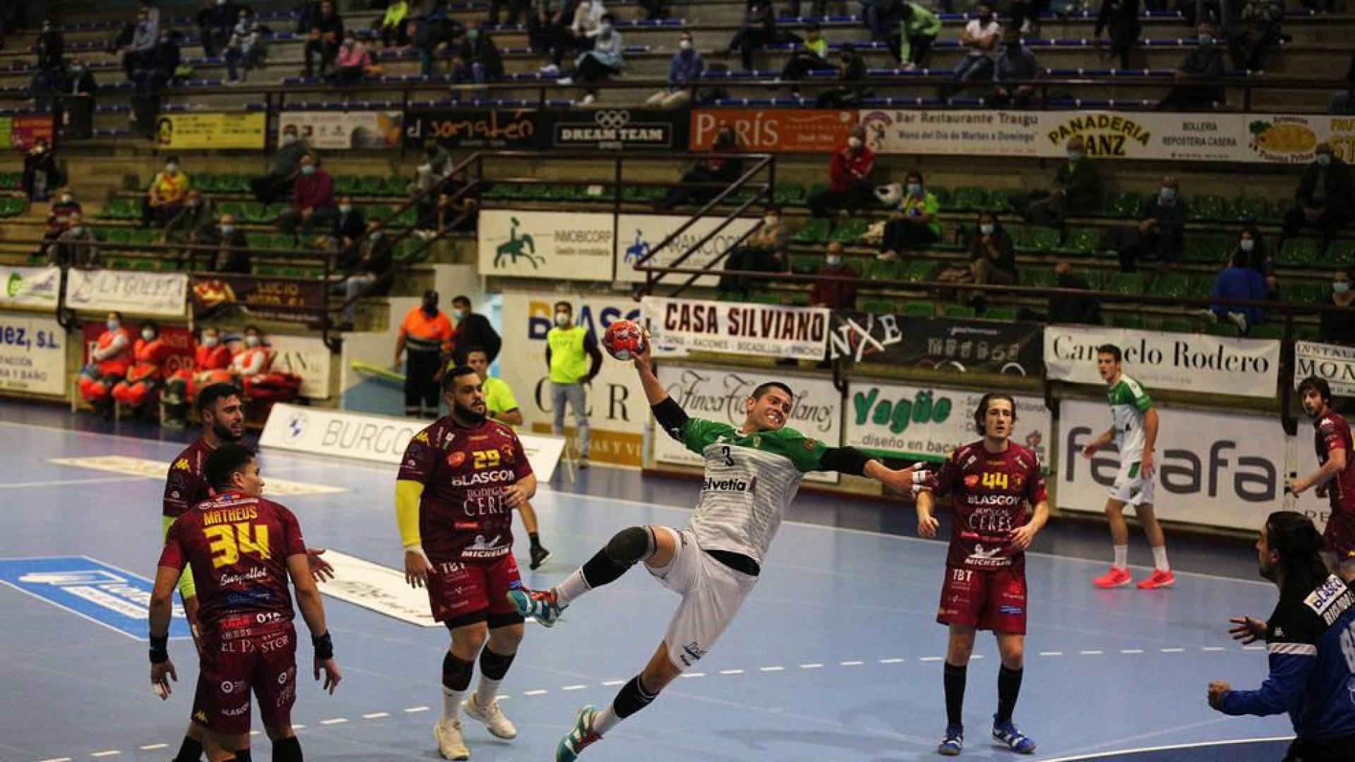 León, una plaza difícil para Anaitasuna