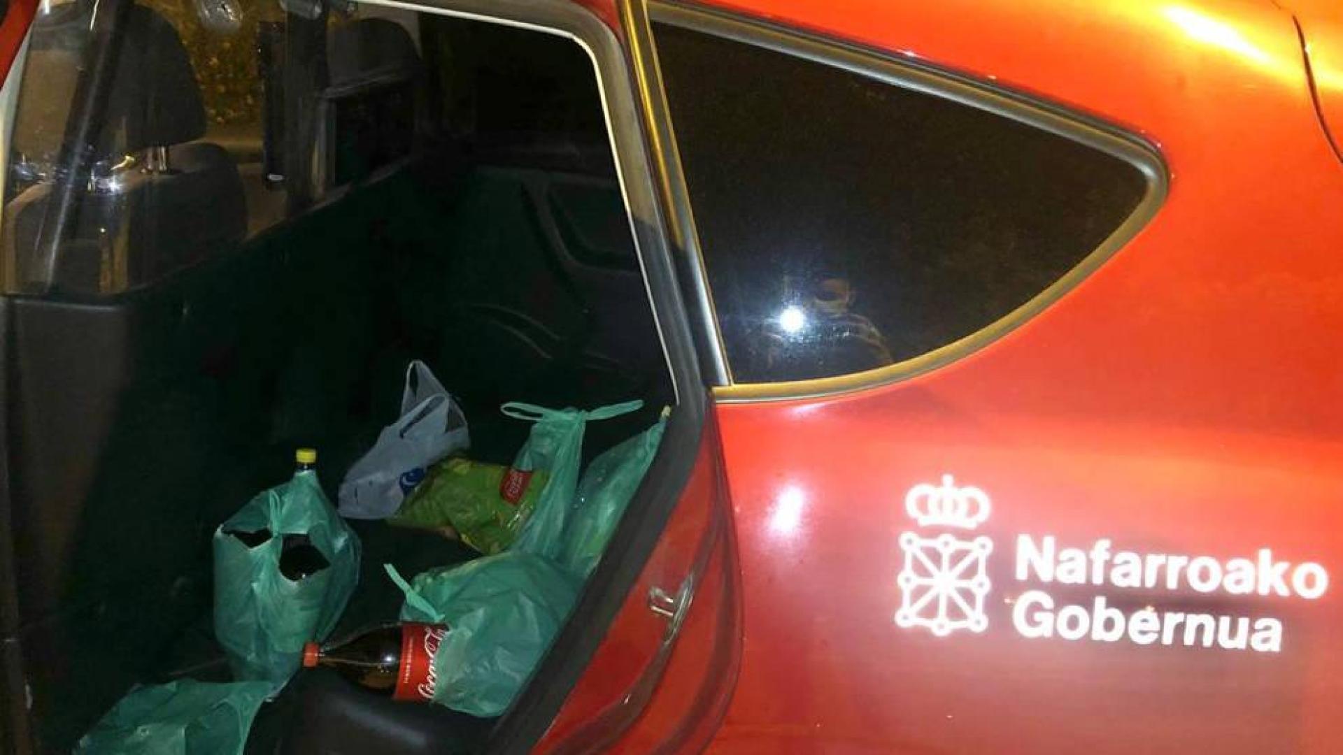 Las bebidas para el botellón desbaratado en Donapea.