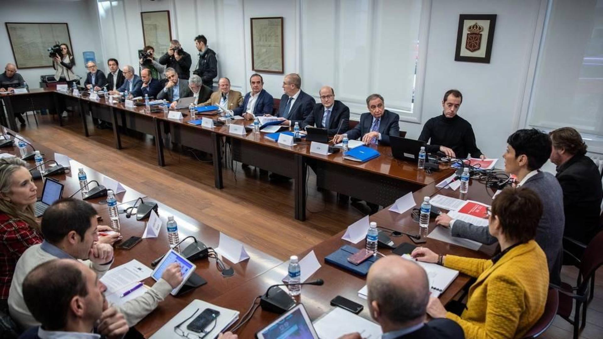 Sindicatos y CEN piden medidas para los sectores más castigados