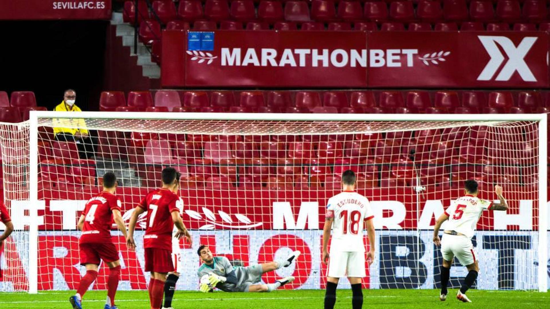La increíble reacción de Sergio Herrera tras el penalti en el Sevilla-Osasuna