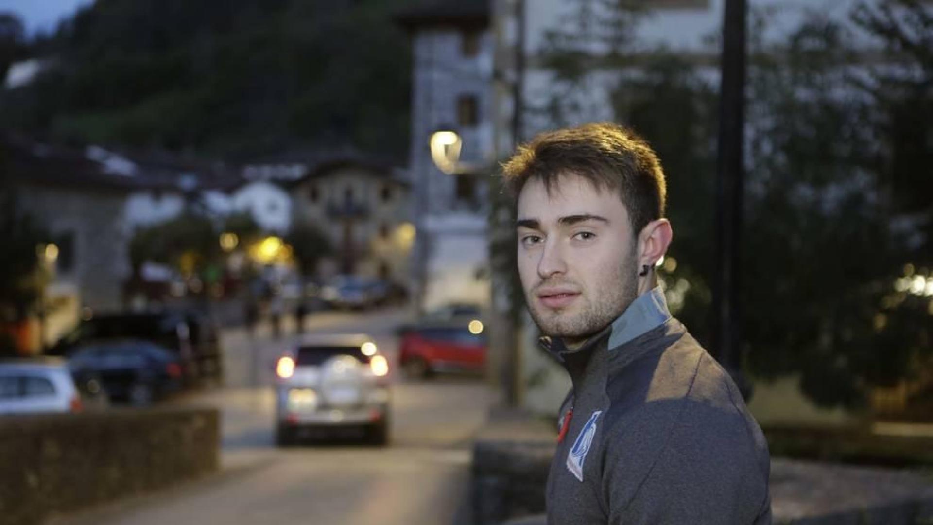Iker Salaberria: “No he probado ningún otro deporte, siempre me he considerado pelotari”