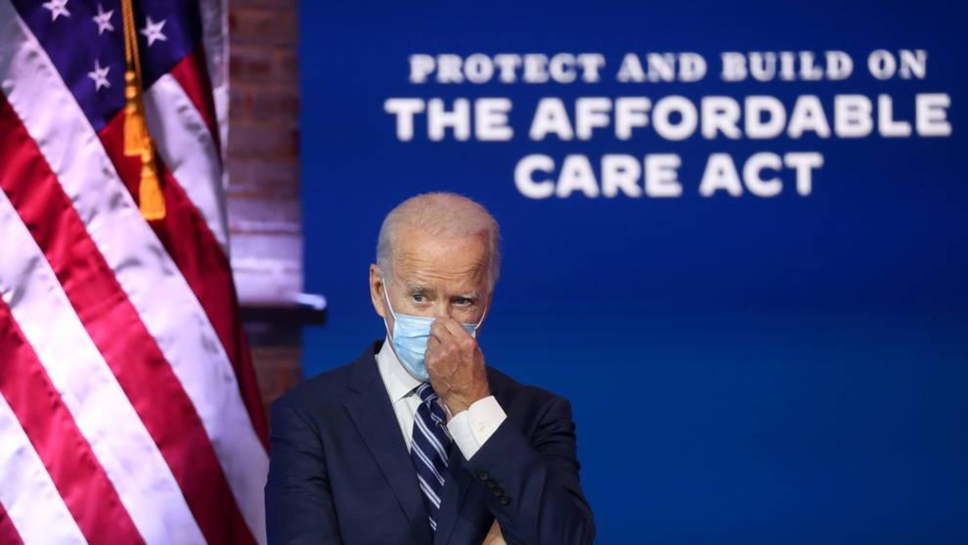 Biden amplía su margen en voto popular mientras Trump intenta deslegitimarle