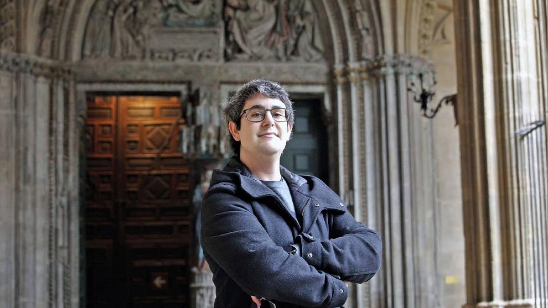Xabier Aramburu, la mirada que rastrea la catedral de Pamplona