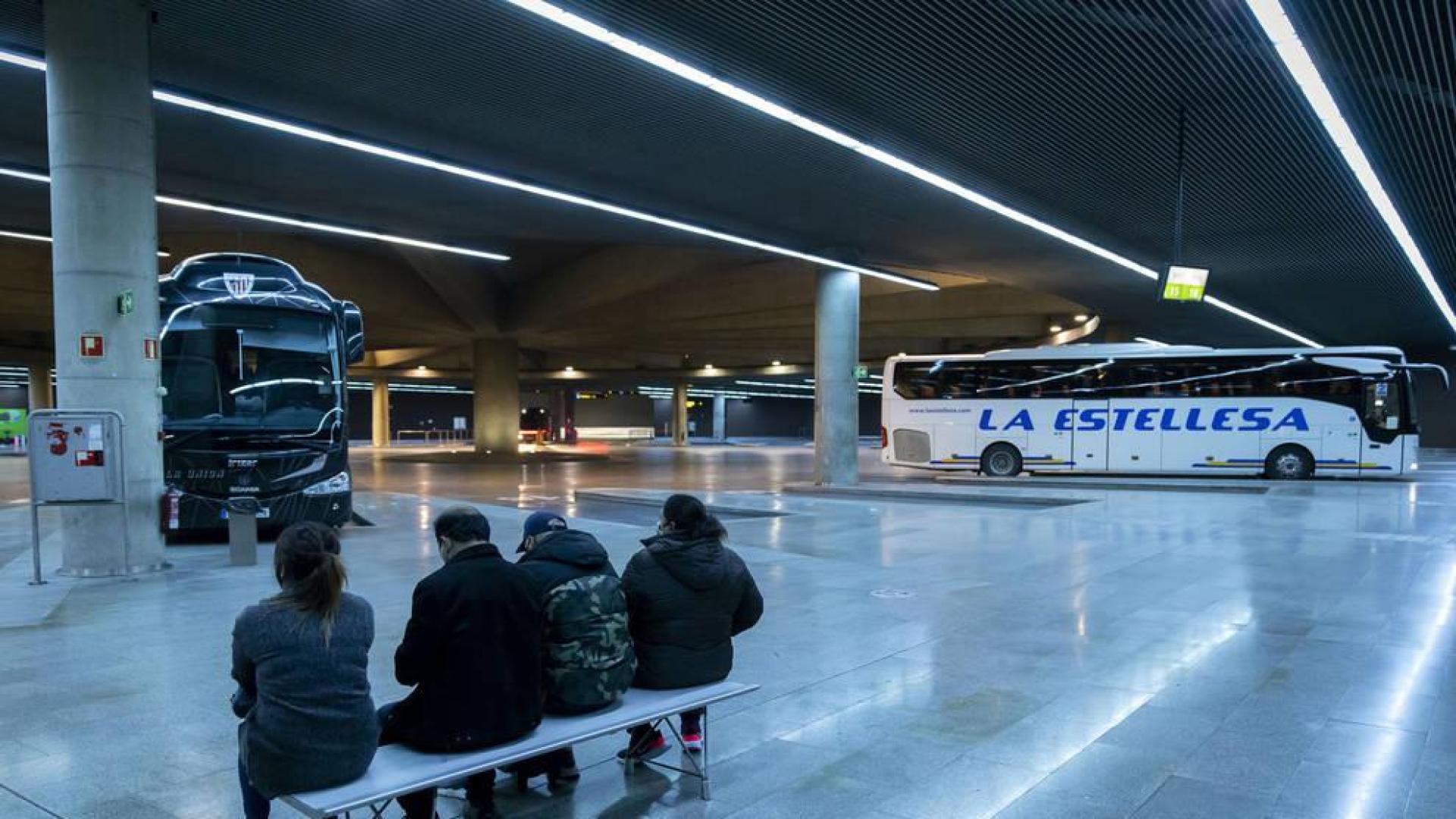 CCOO, UGT y ELA acusan a la patronal de buscar la "desregulación total" del transporte