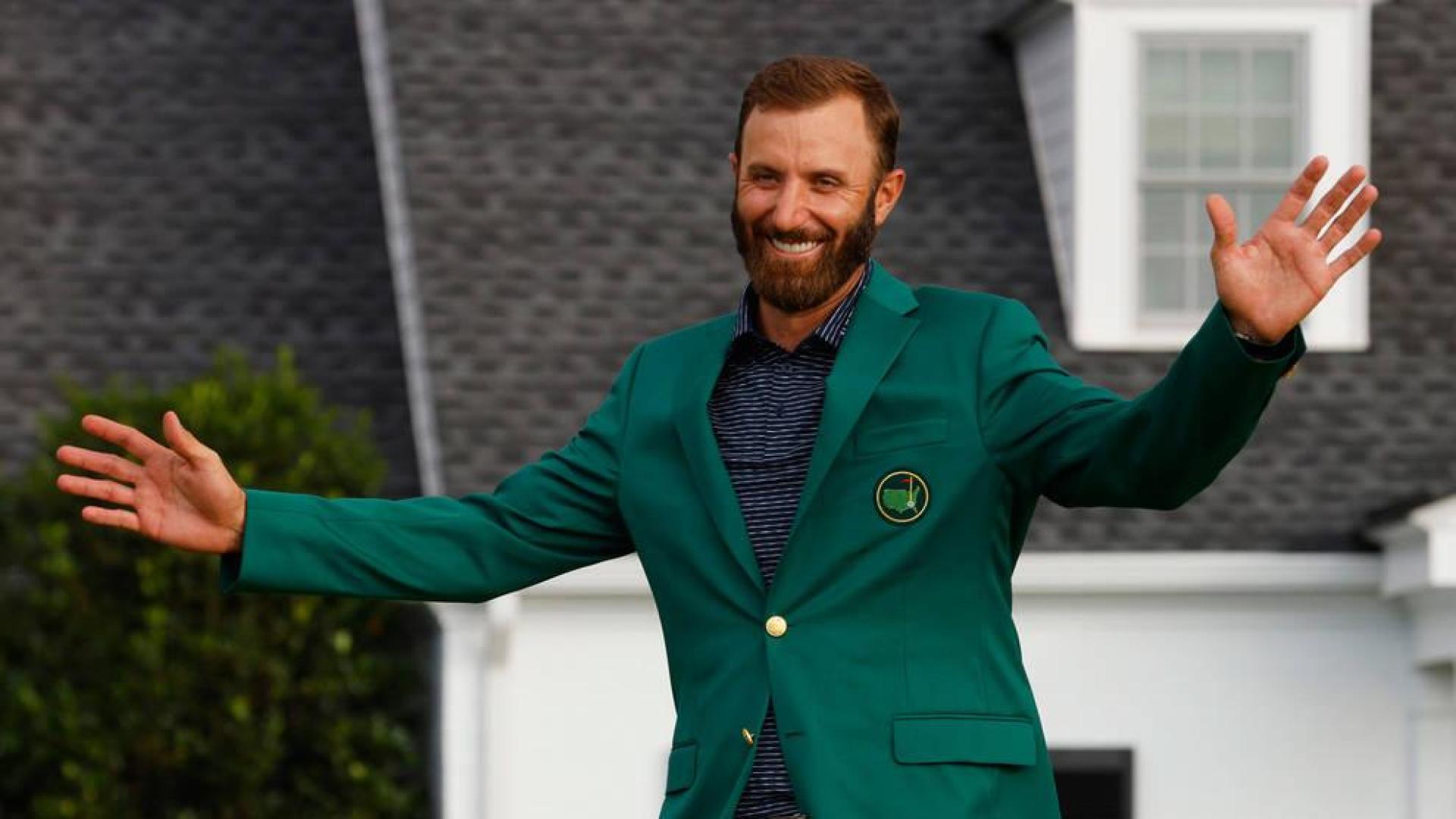 El golfista estadounidense Dustin Johnson celebra su victoria en el Masters de Augusta