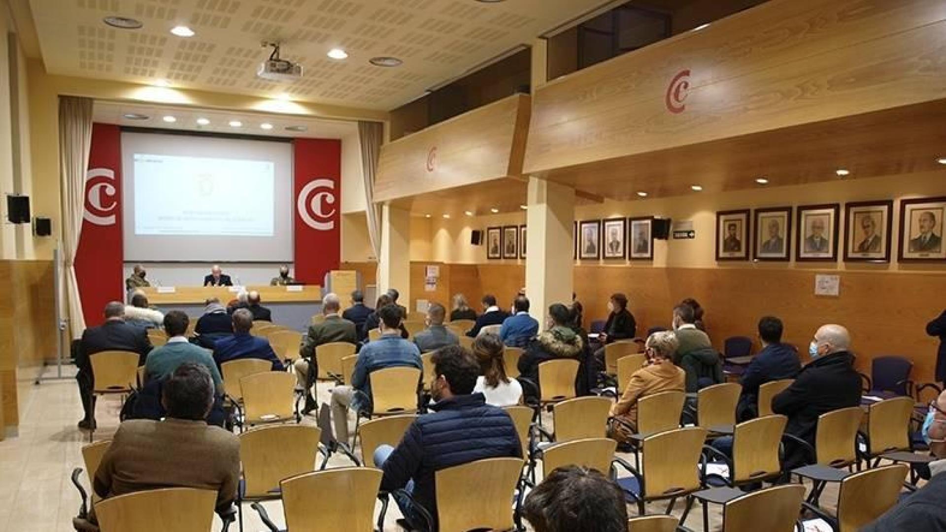 Más de 30 empresas navarras aspiran a ser proveedoras del Ejército