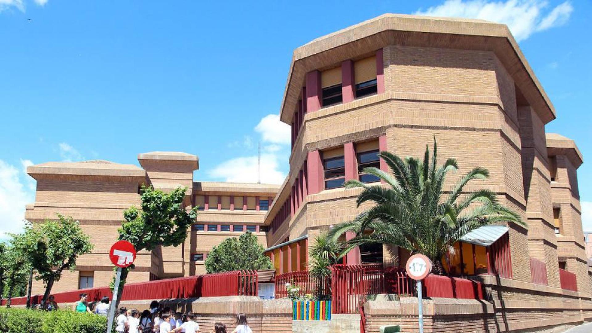 Sin respuesta a los padres de los niños sin plaza en la Cía de María