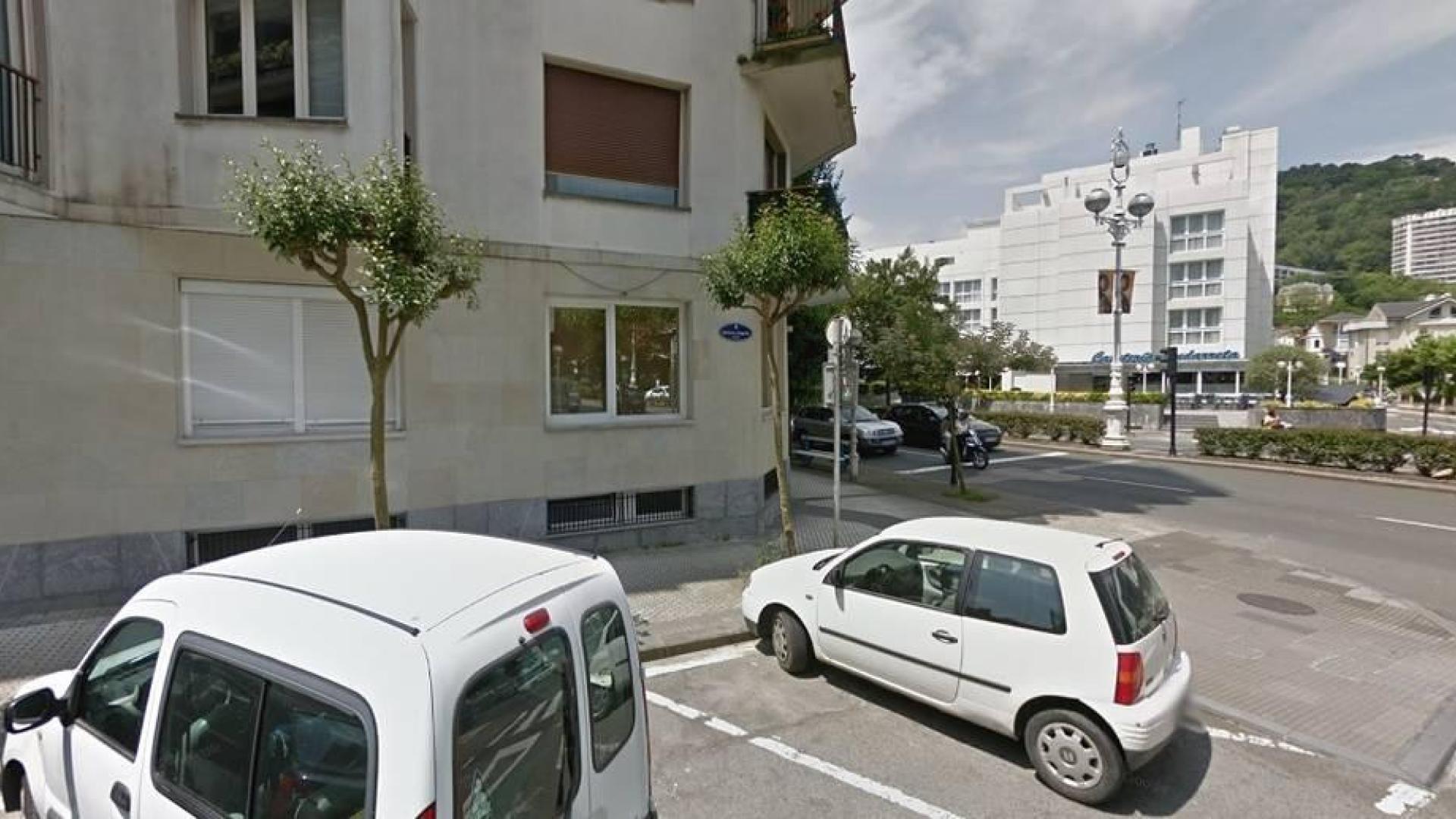 Detenido tras tirar al suelo a un anciano para robarle el carro de la compra
