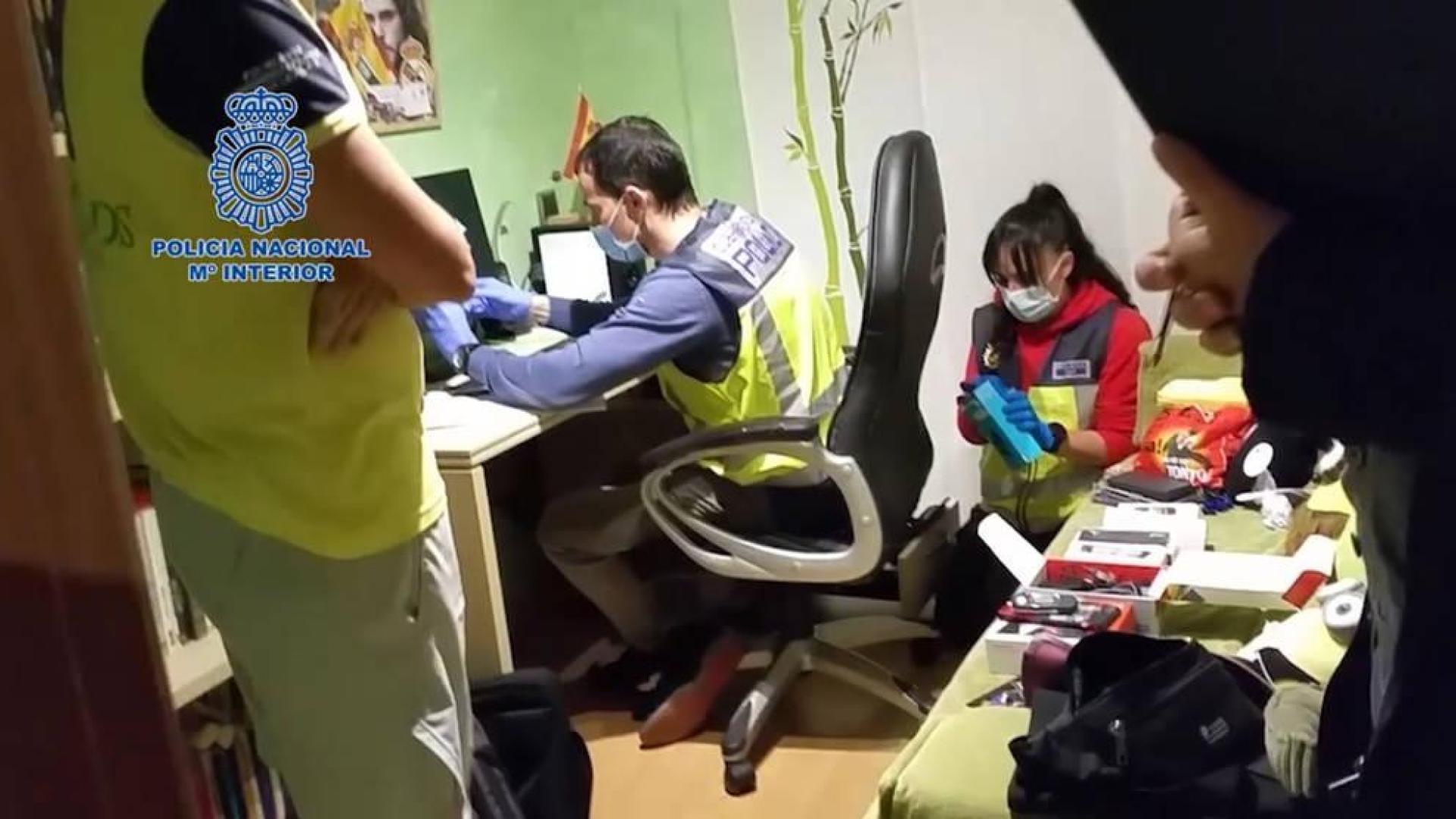 Detenidos siete pedófilos por intercambiar pornografía infantil por Internet