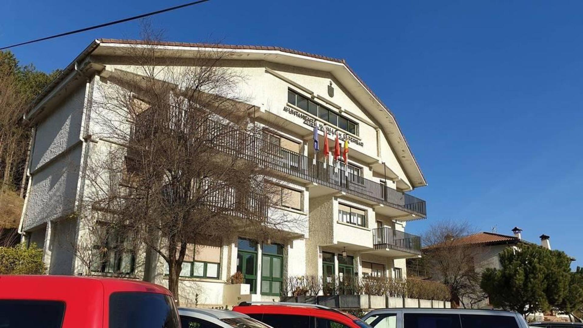 Esteribar da pasos para crear una casa de cultura en Zubiri