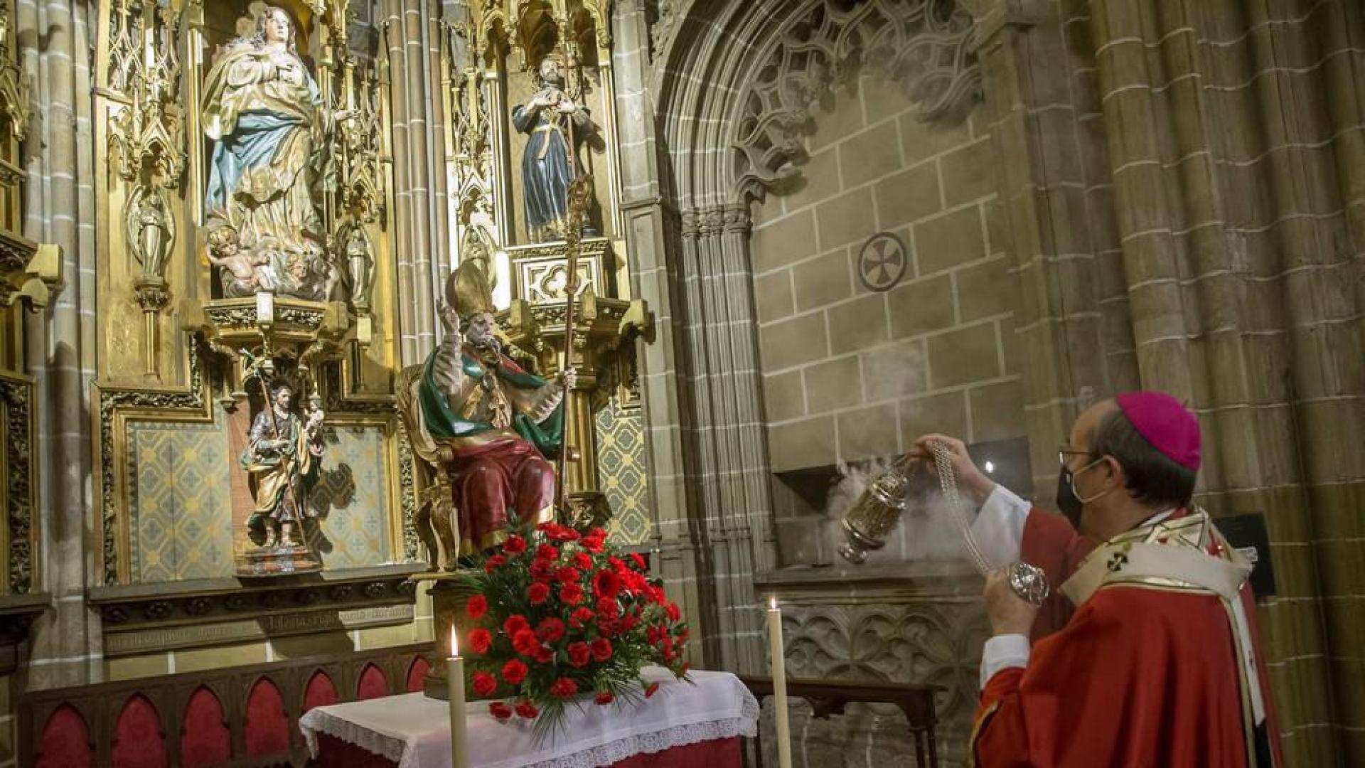 Recuerdo por los afectados de la covid en la misa en honor a San Saturnino