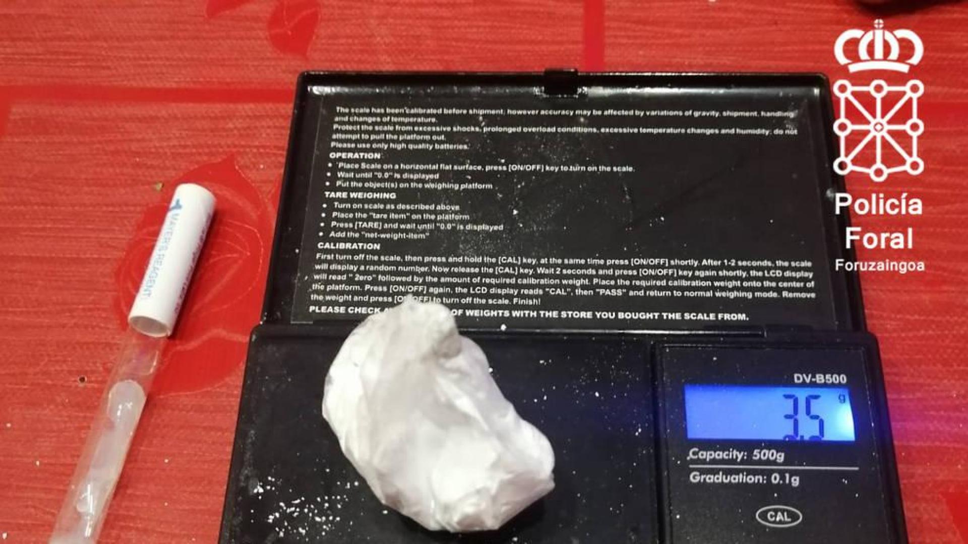 Sustancia incautada en el registro de la vivienda.