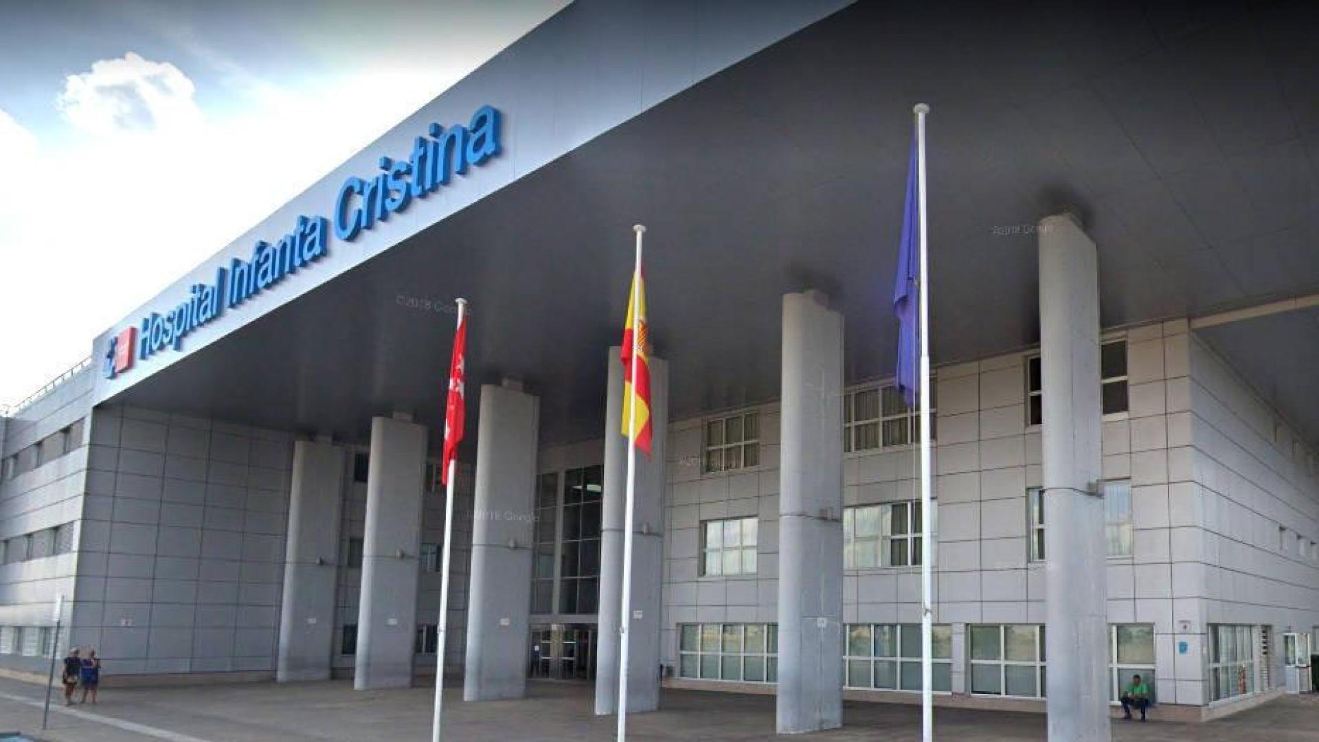 Exterior del hospital de Parla donde está ingresado el agente.
