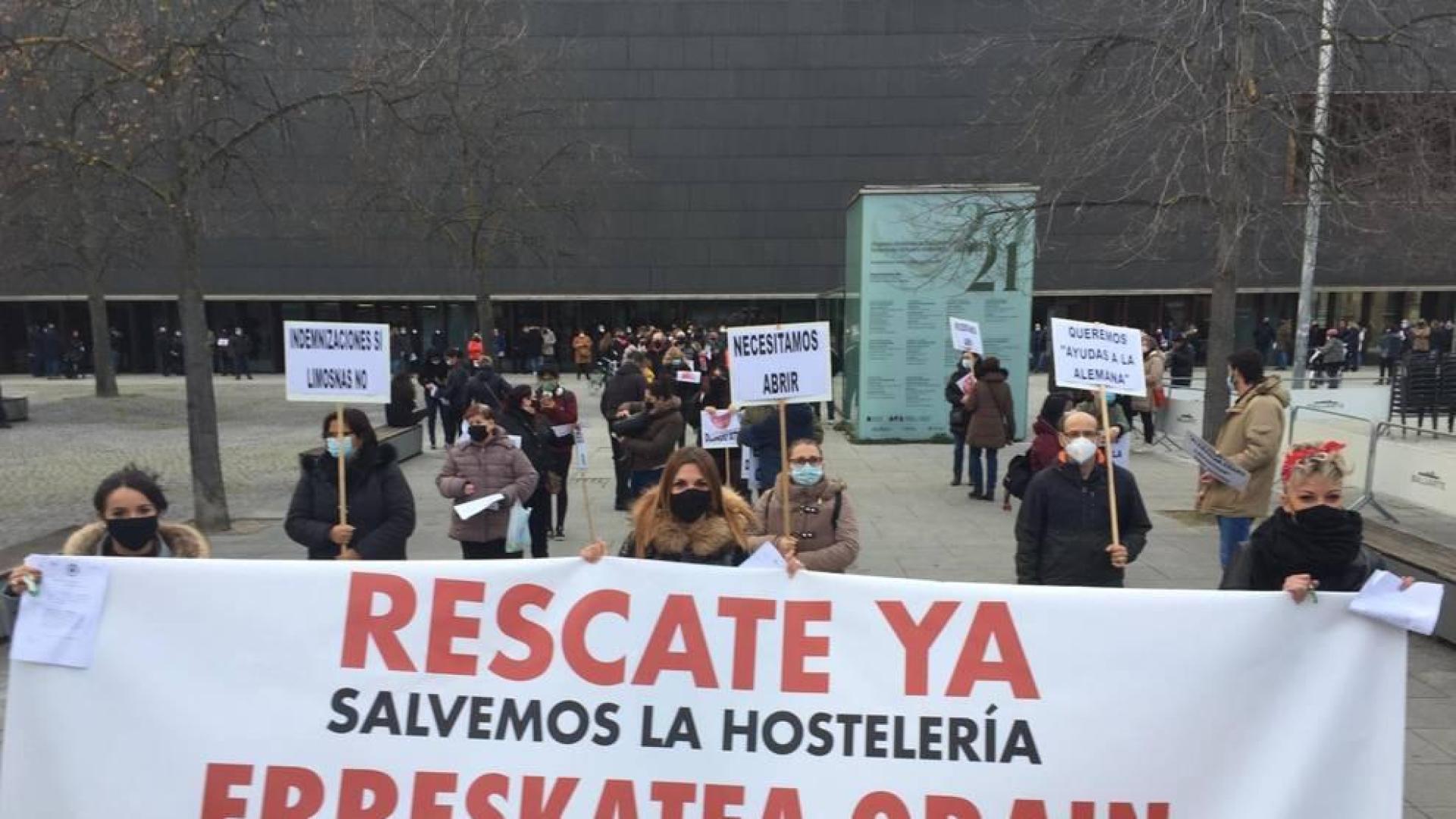 Los hosteleros piden la reapertura de interiores en Navarra antes del 16