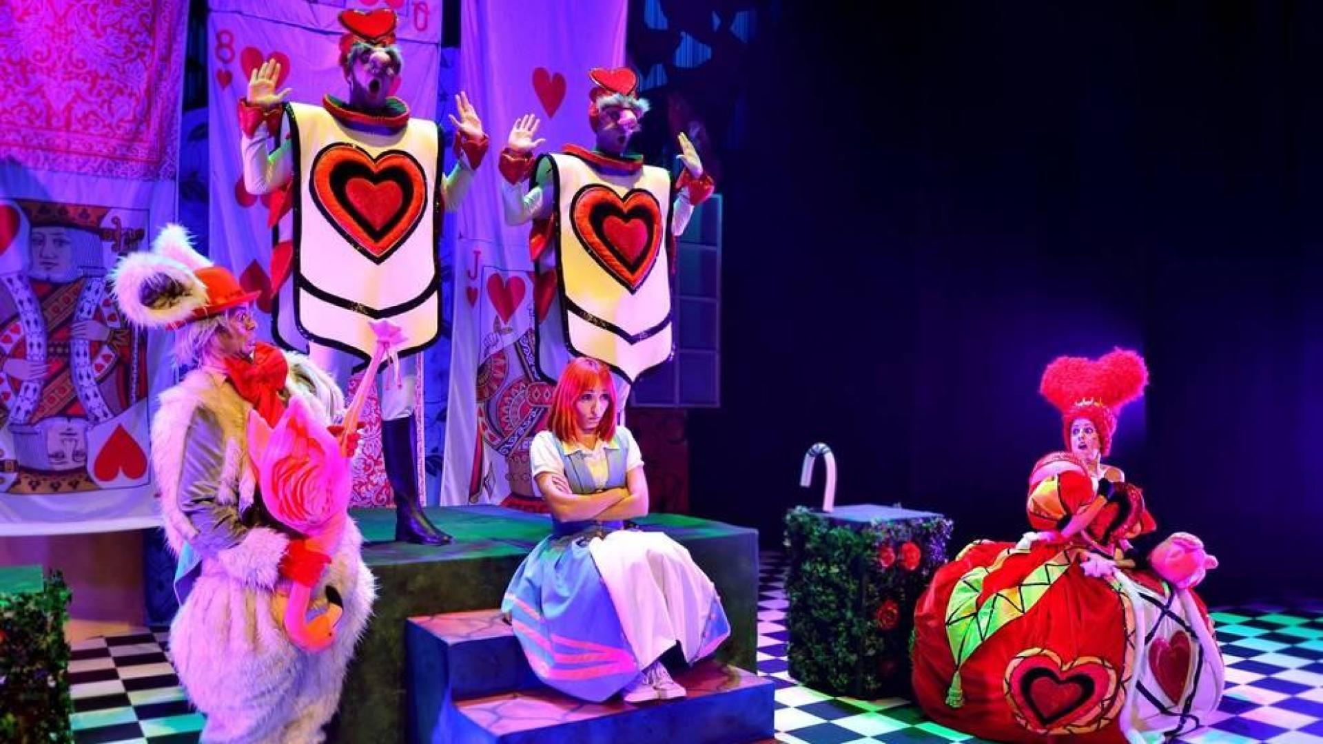 El Teatro Gayarre llega con programación para todas las edades