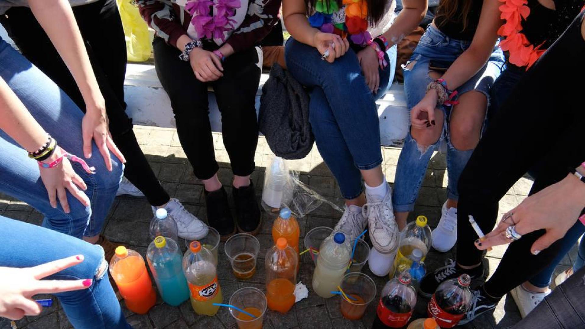El 75% de adolescentes reconoce beber alcohol