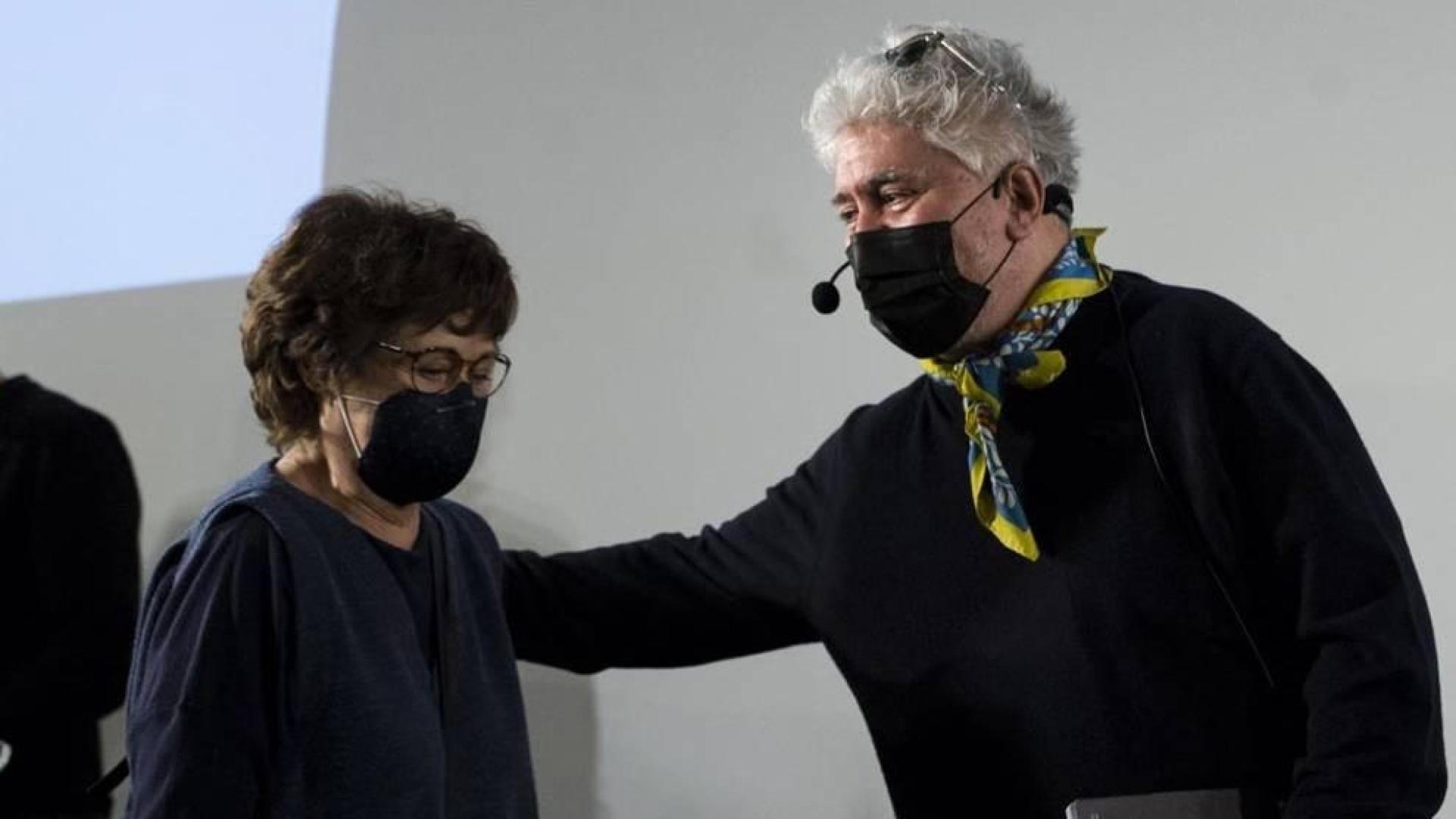 Homenaje a Julieta Serrano, que recibe una nueva oferta de Almodóvar
