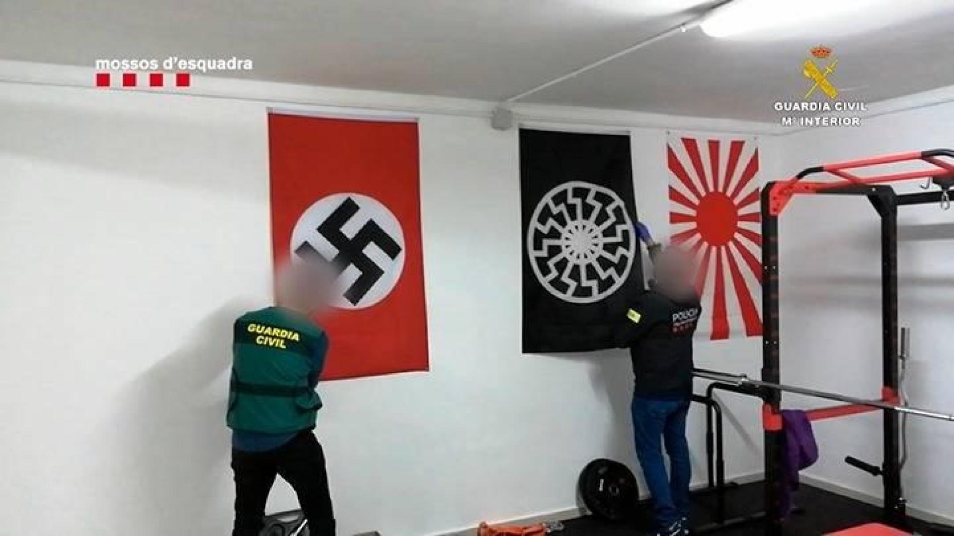 Detenido en Pamplona un miembro de un colectivo vinculado a la supremacía blanca