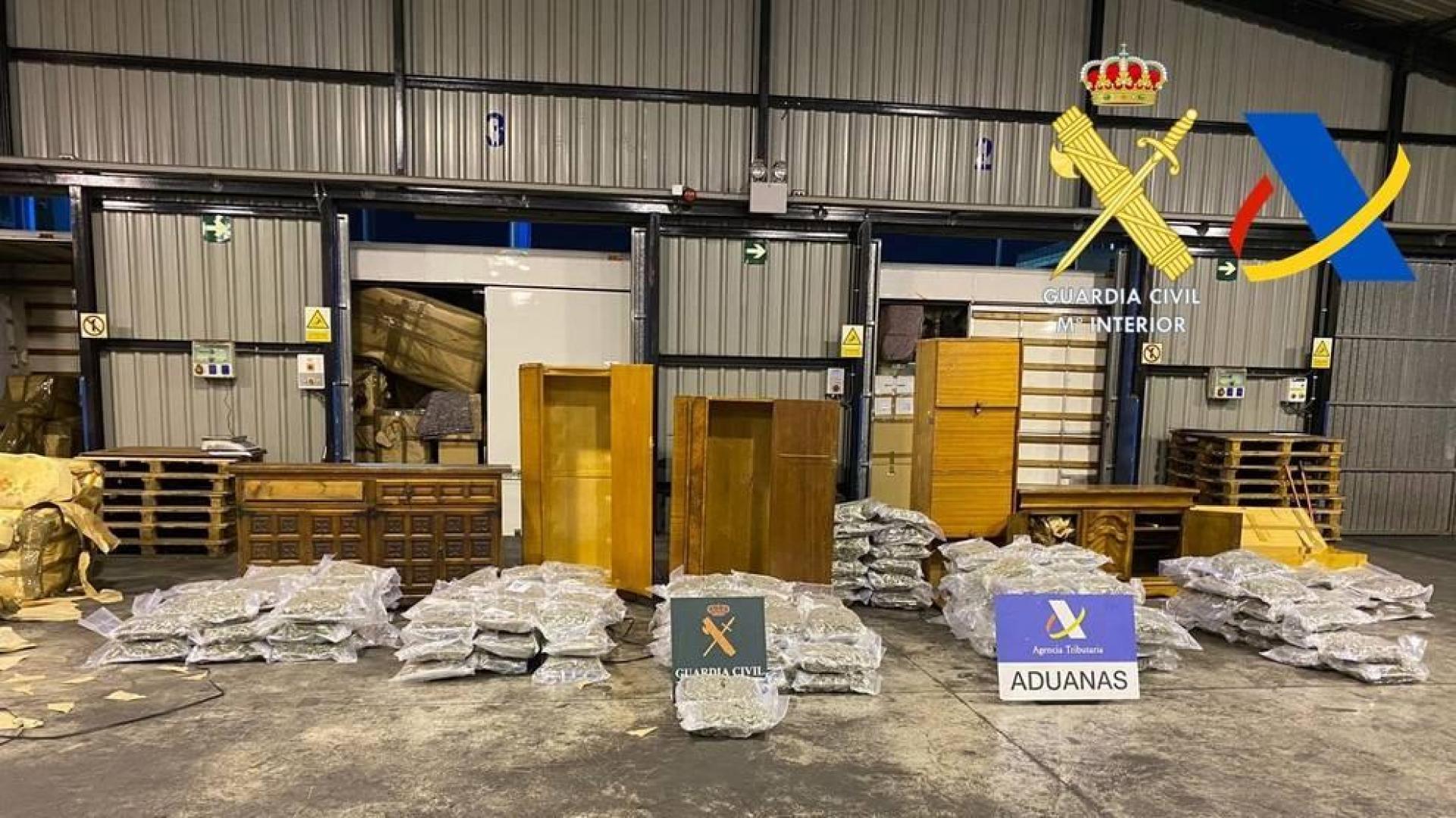 Incautado en el Puerto de Bilbao 200 kilos de marihuana oculta en un ferry al Reino Unido