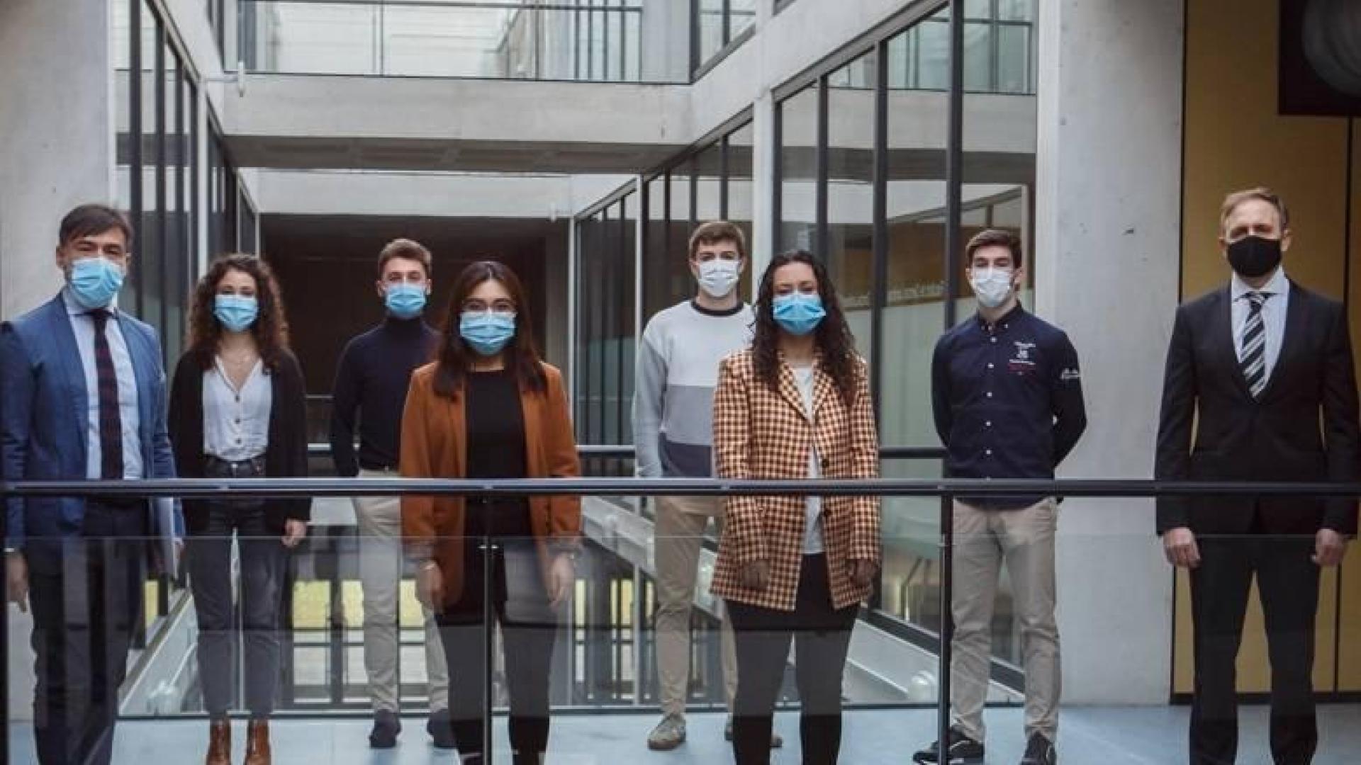 La Facultad de Ciencias Jurídicas de la UPNA entrega sus premios literarios Clarín y Kafka
