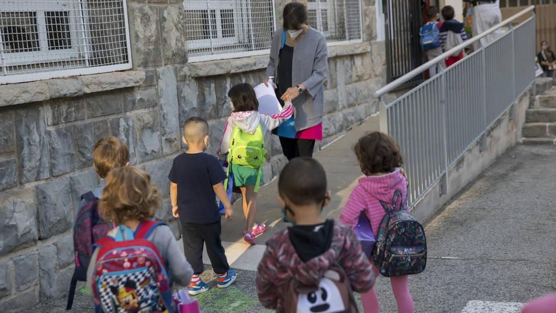 La covid-19 acapara los 54 millones del aumento de gasto en Educación