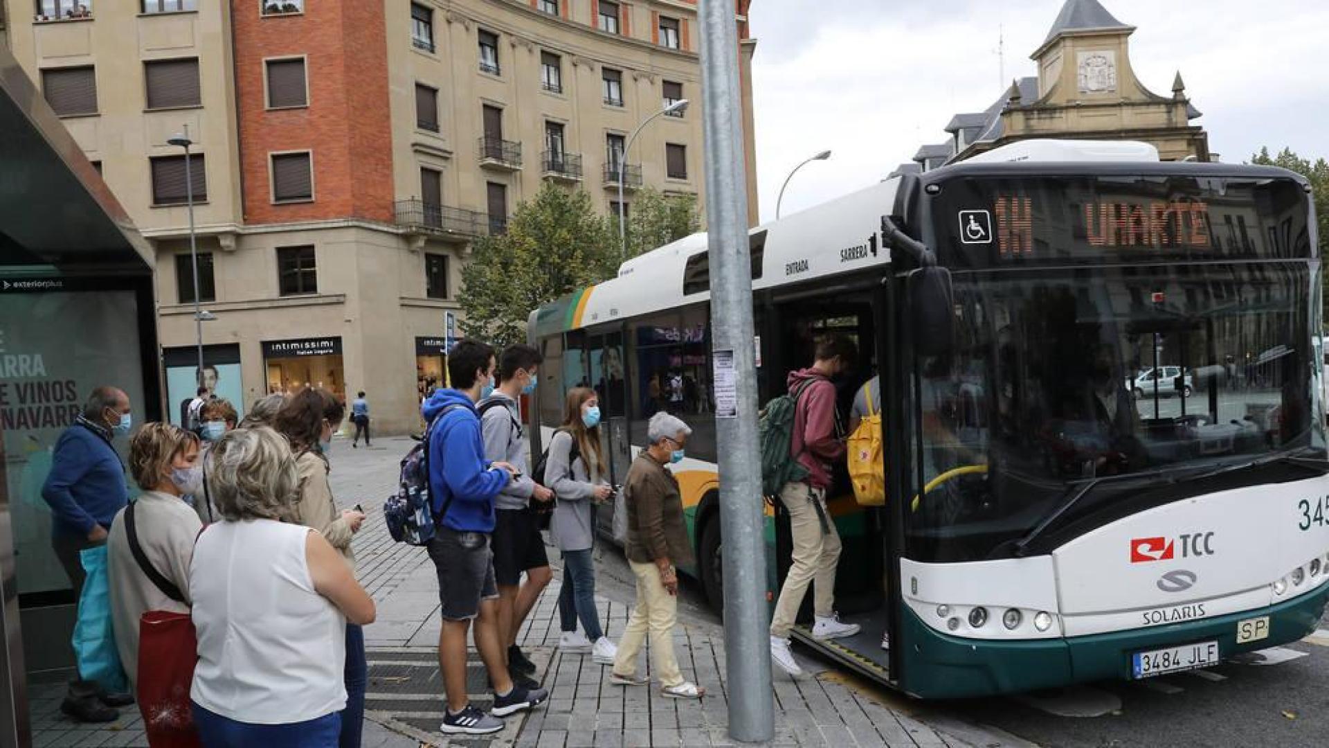 La nueva restricción en villavesas “dejará viajeros en las paradas”