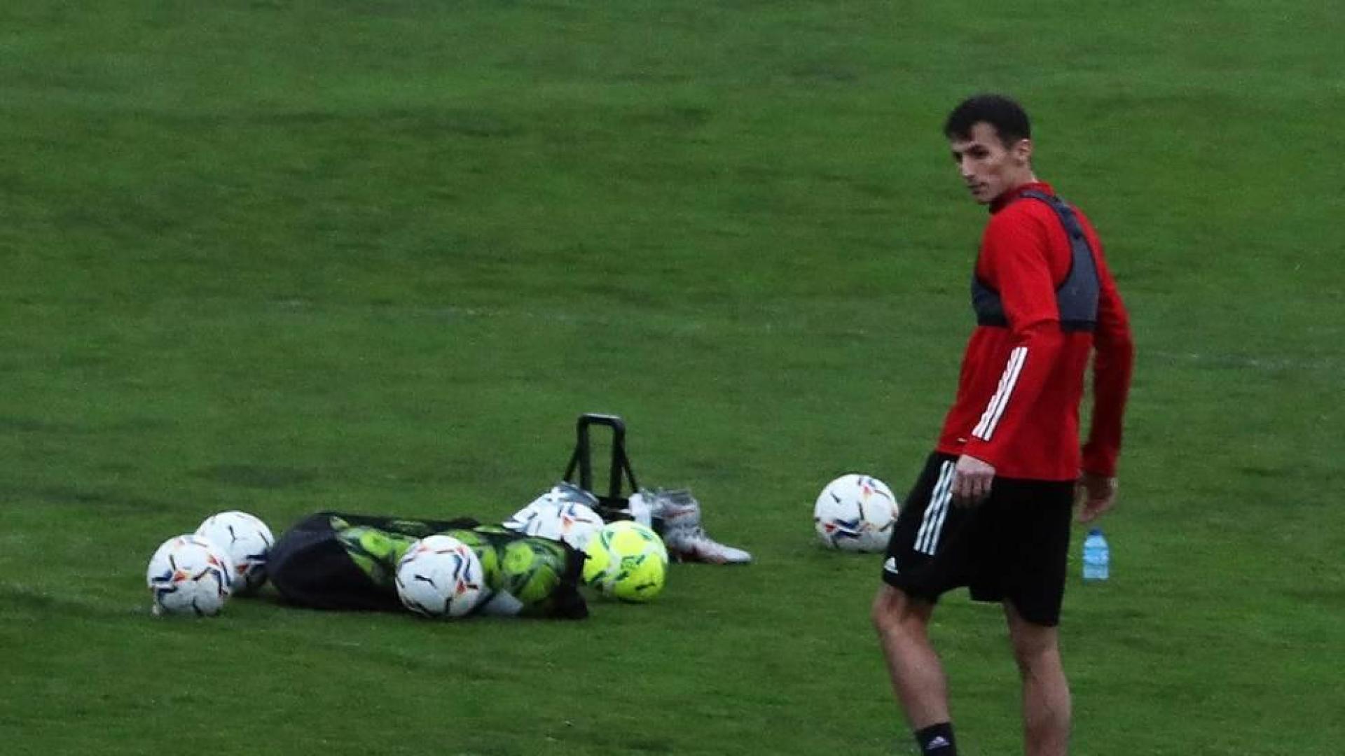 Budimir acelera para estrenarse con Osasuna