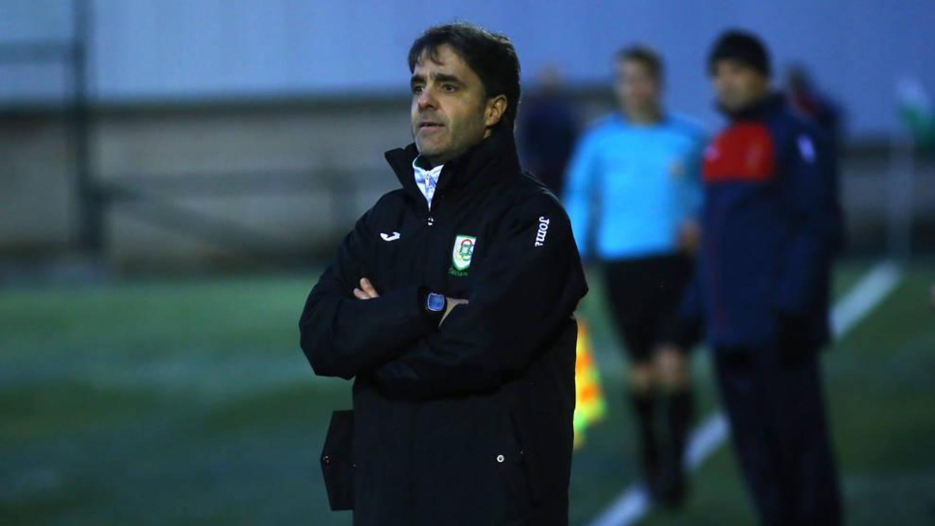 Alfredo Ibero 'Bebeto': “Trataré de motivarles para devolver a Oberena a Tercera”