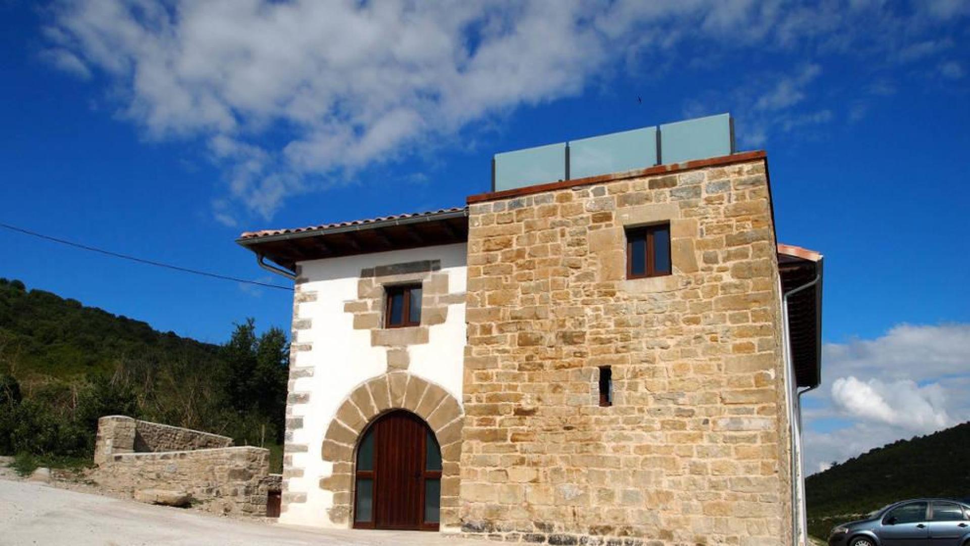 Aumenta en Navarra la demanda de casas rurales, hoteles y albergues