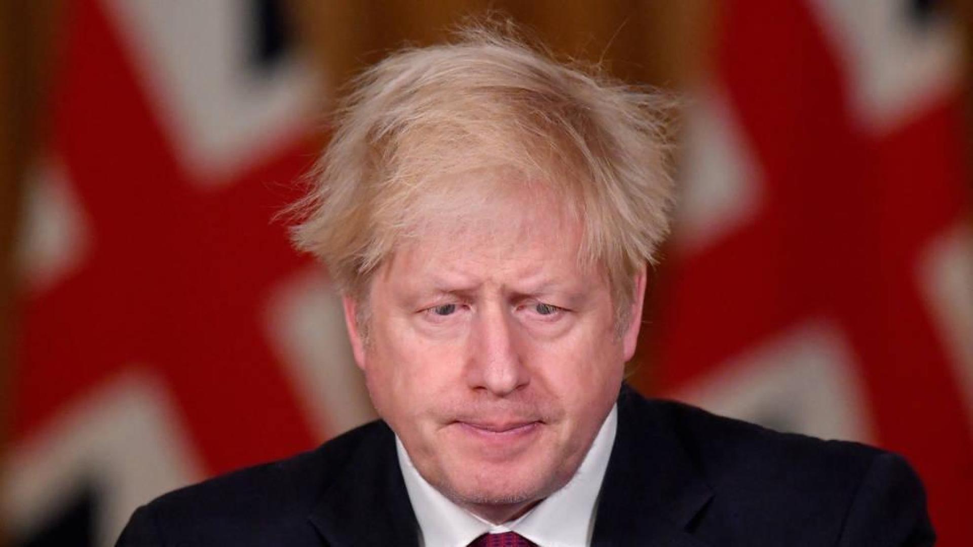 Reino Unido restringe la Navidad con el confinamiento de Londres y el sureste del país