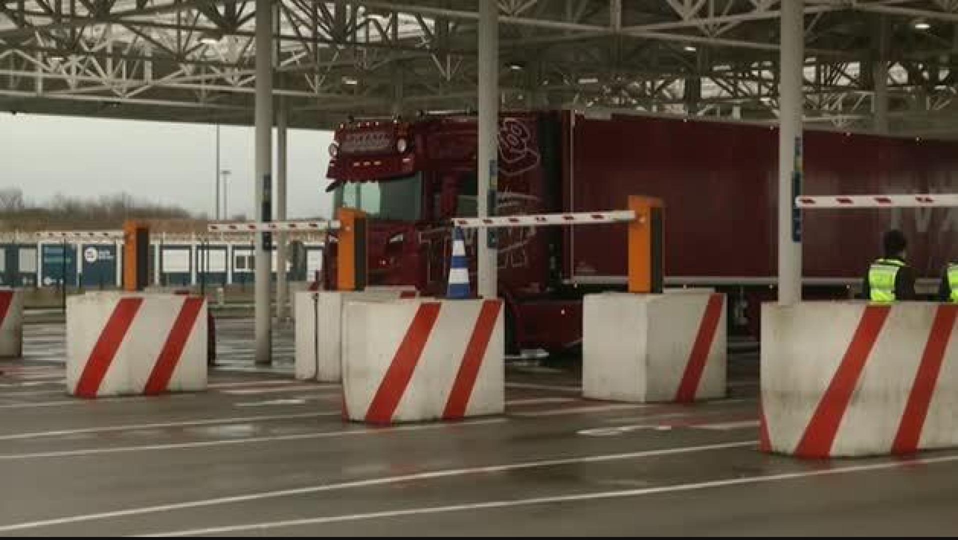 Vídeo: Francia reabre el Canal de la Mancha