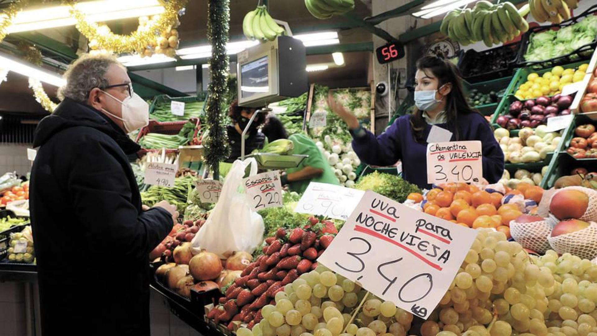 Las uvas de la 'suerte' para 2021 se venden a entre 1,99 y 6,95 € el kilo