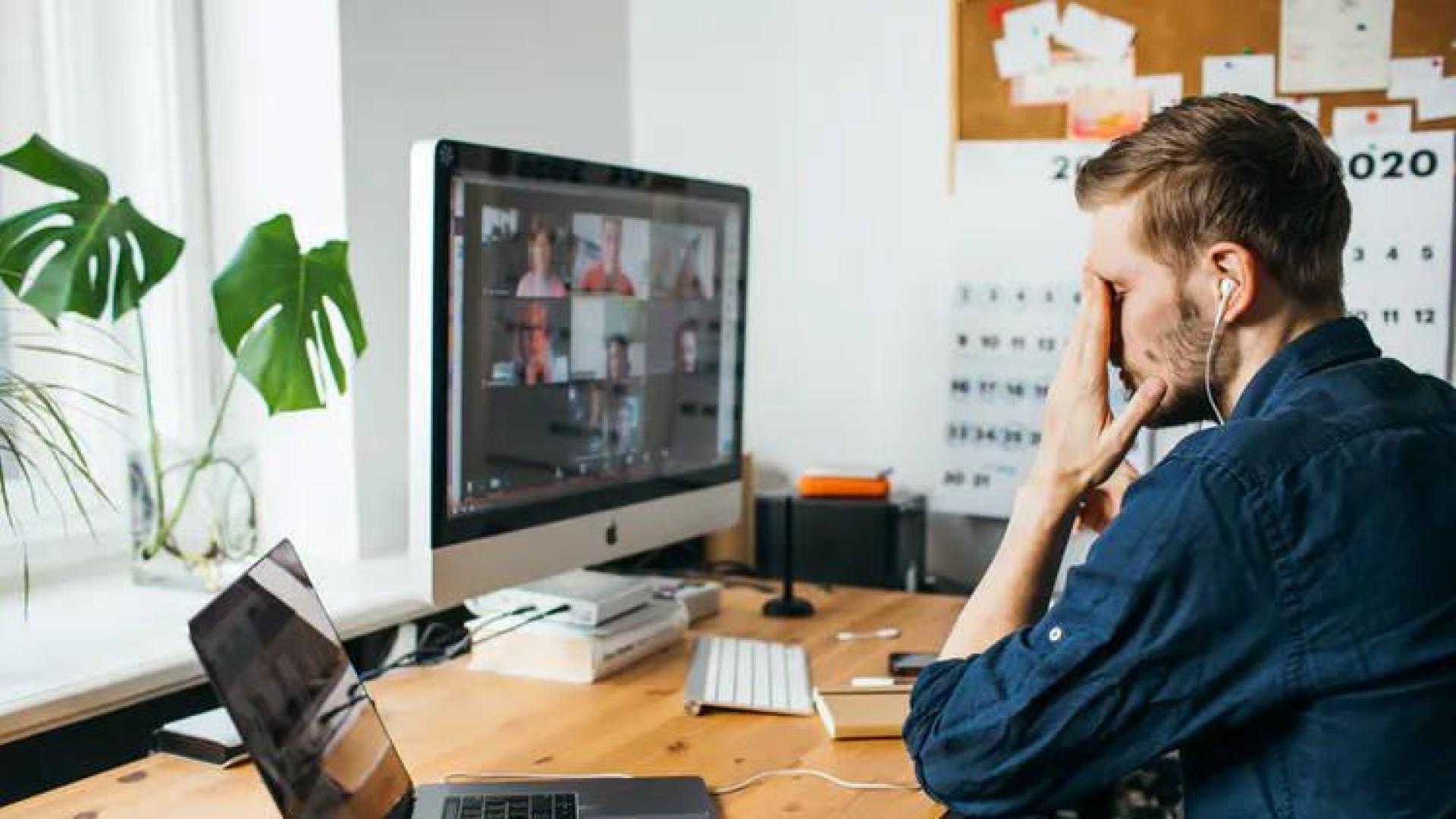 Si teletrabajamos, estamos expuestos a sufrir una significativa disfunción psicológica: adicción al trabajo.