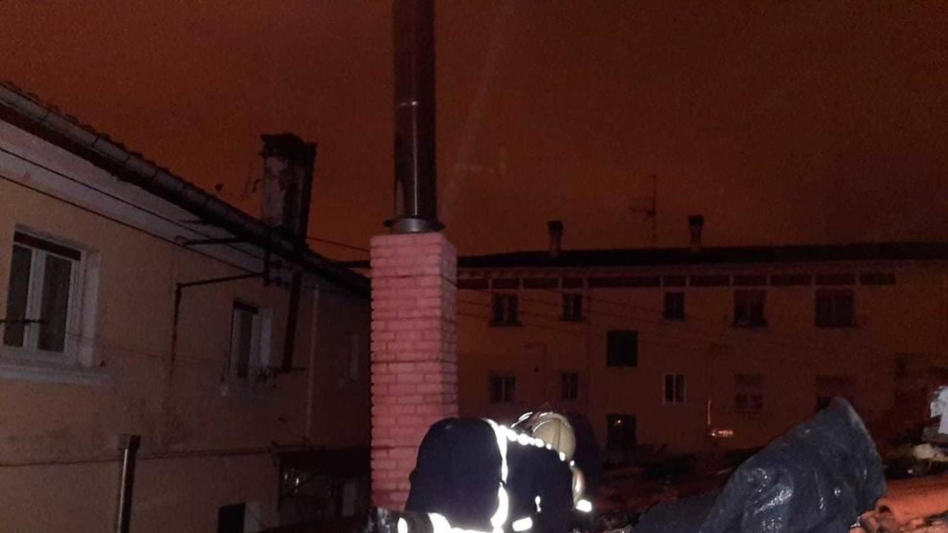Sofocado un incendio en la chimenea de una vivienda en la Txantrea