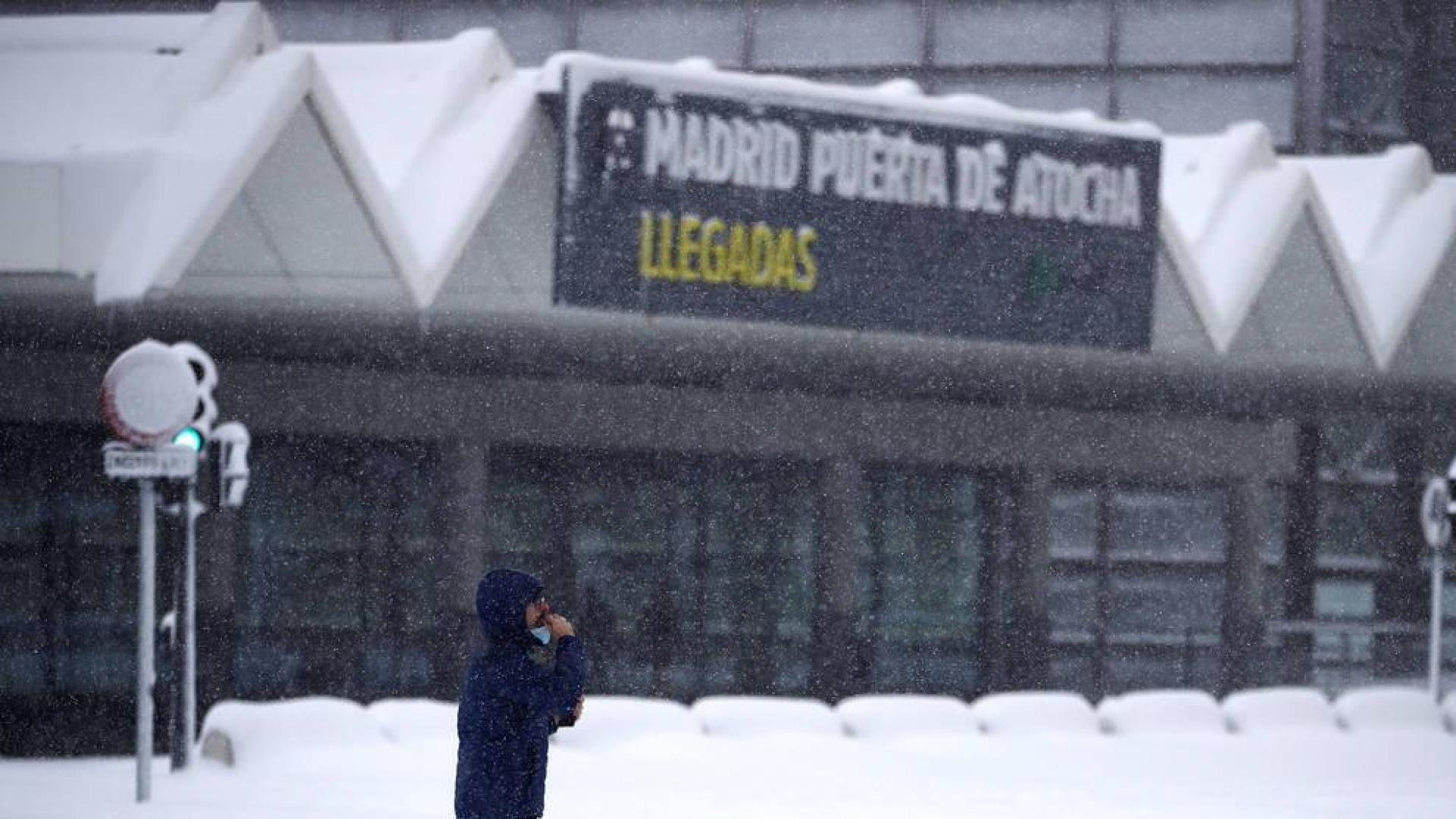 El servicio ferroviario de Pamplona a Madrid y Barcelona sigue suspendido