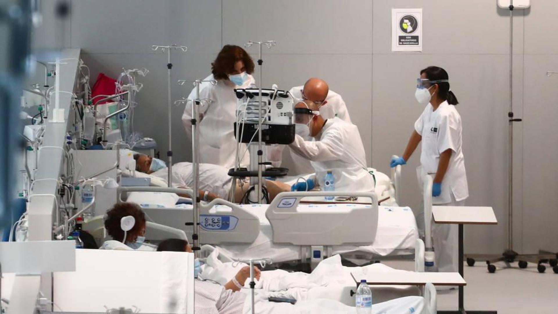 La incidencia se dispara a 435 y Sanidad notifica 61.422 nuevos casos y 401 muertes